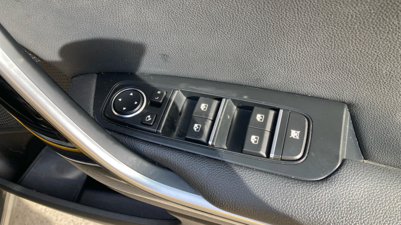 Kia Xceed 1.6 GDi PHEV First Edition 5dr DCT Hatchback